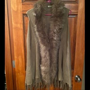 Boutique Faux-Fur Fringe Vest